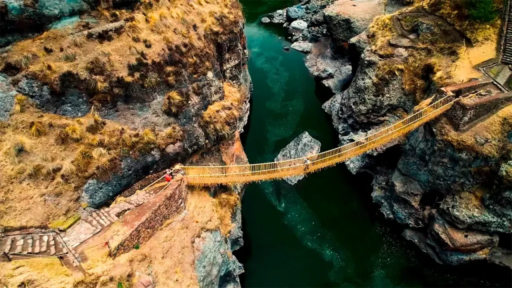 puente qeswechaka panoramico
